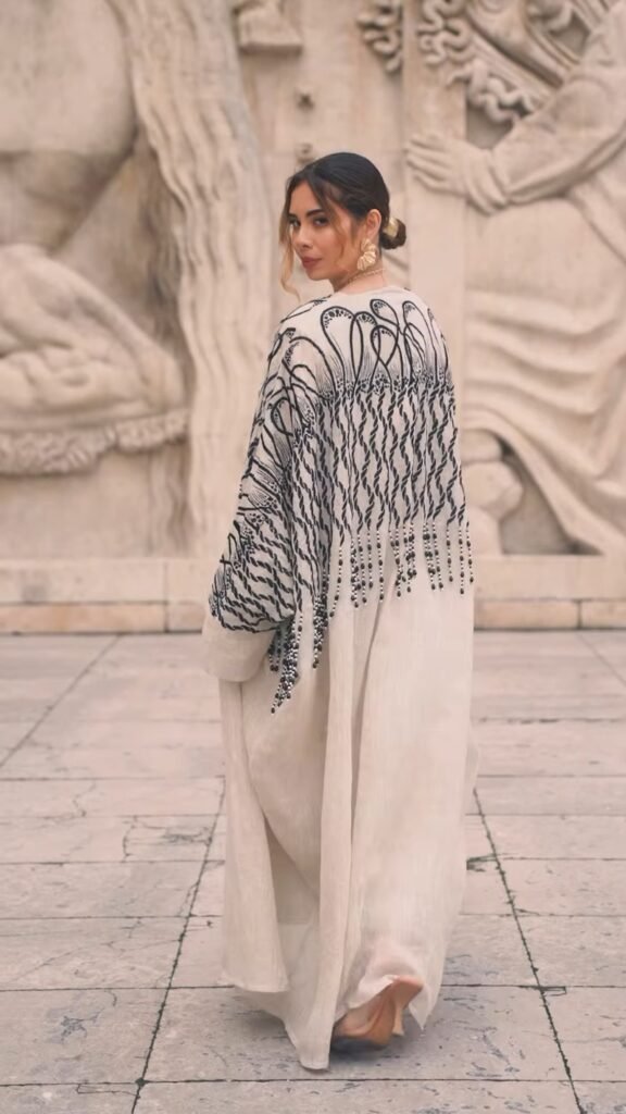 Ethereal Linen Abaya-Style Co-ord Set with Statement Embroidery - Photo 5