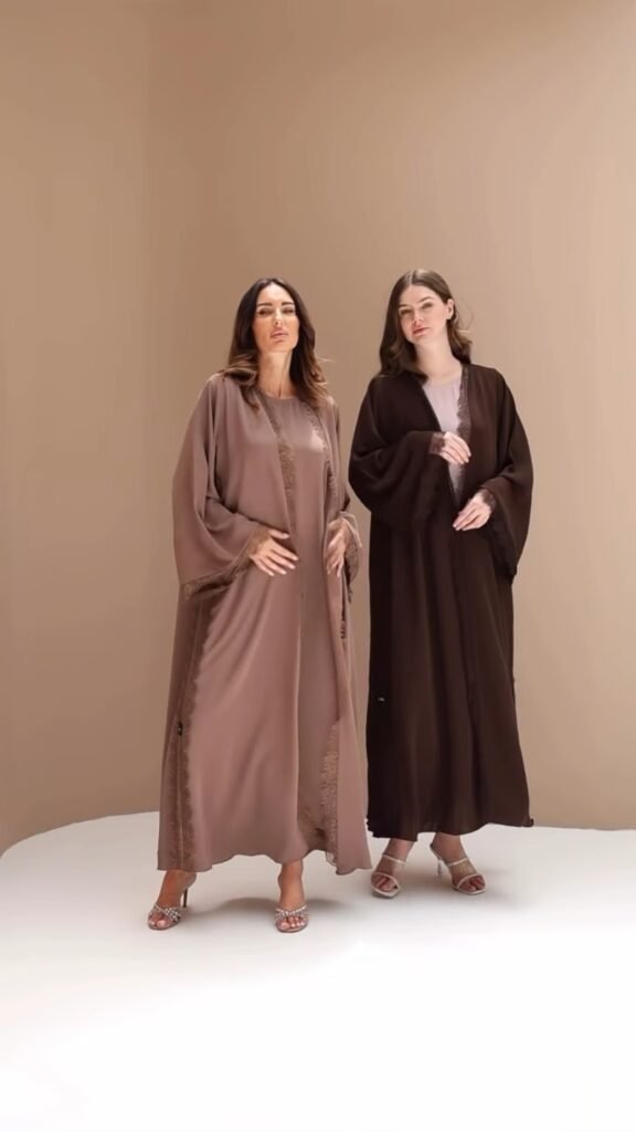 Elegant Lace-Trimmed Open Abaya Ensemble – Available in Mocha & Espresso - Photo 3