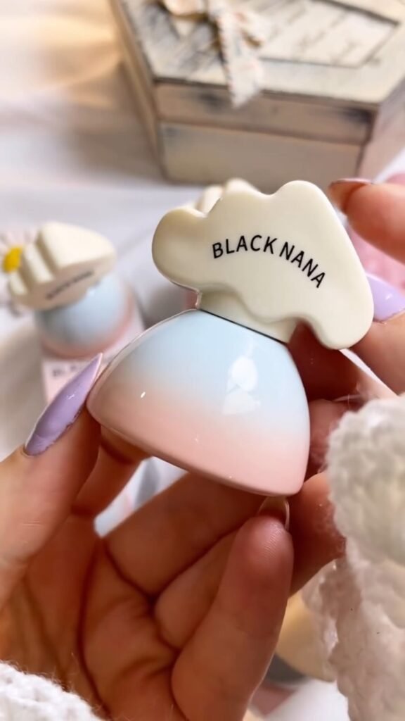 Black Nana Cloud Cap Multi-Use Tint | Gradient Lip & Cheek Cream Balm | Soft-Focus Natural Flush - Photo 4